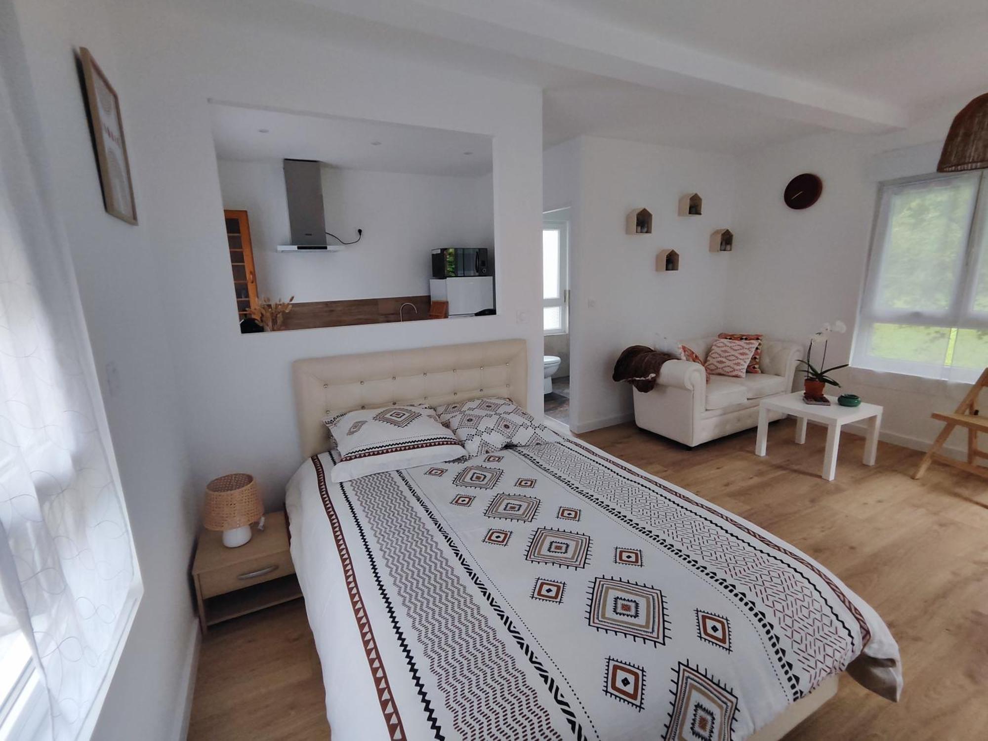 Le Boheme Apartment